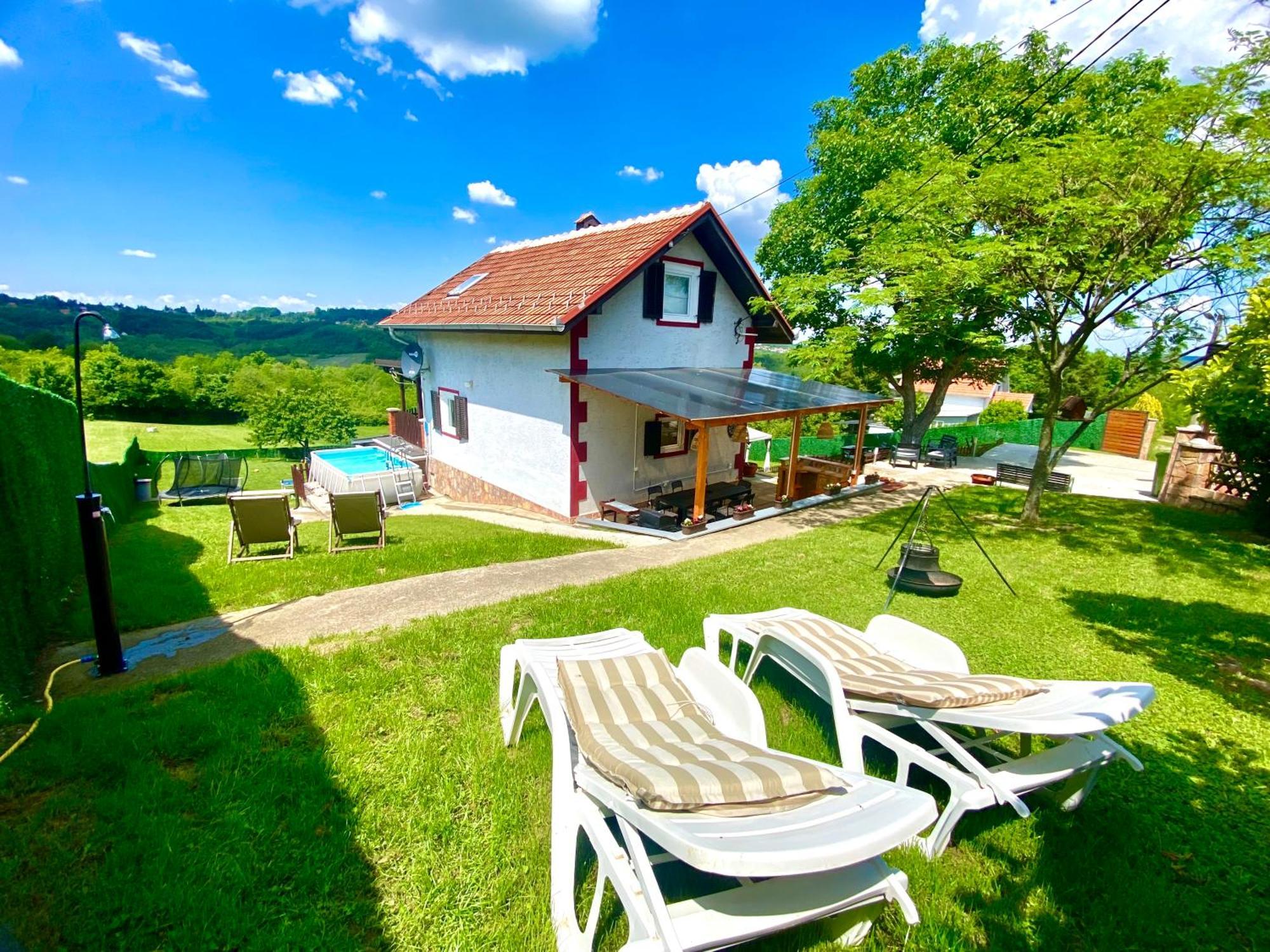 Avala Sunset Apartman *